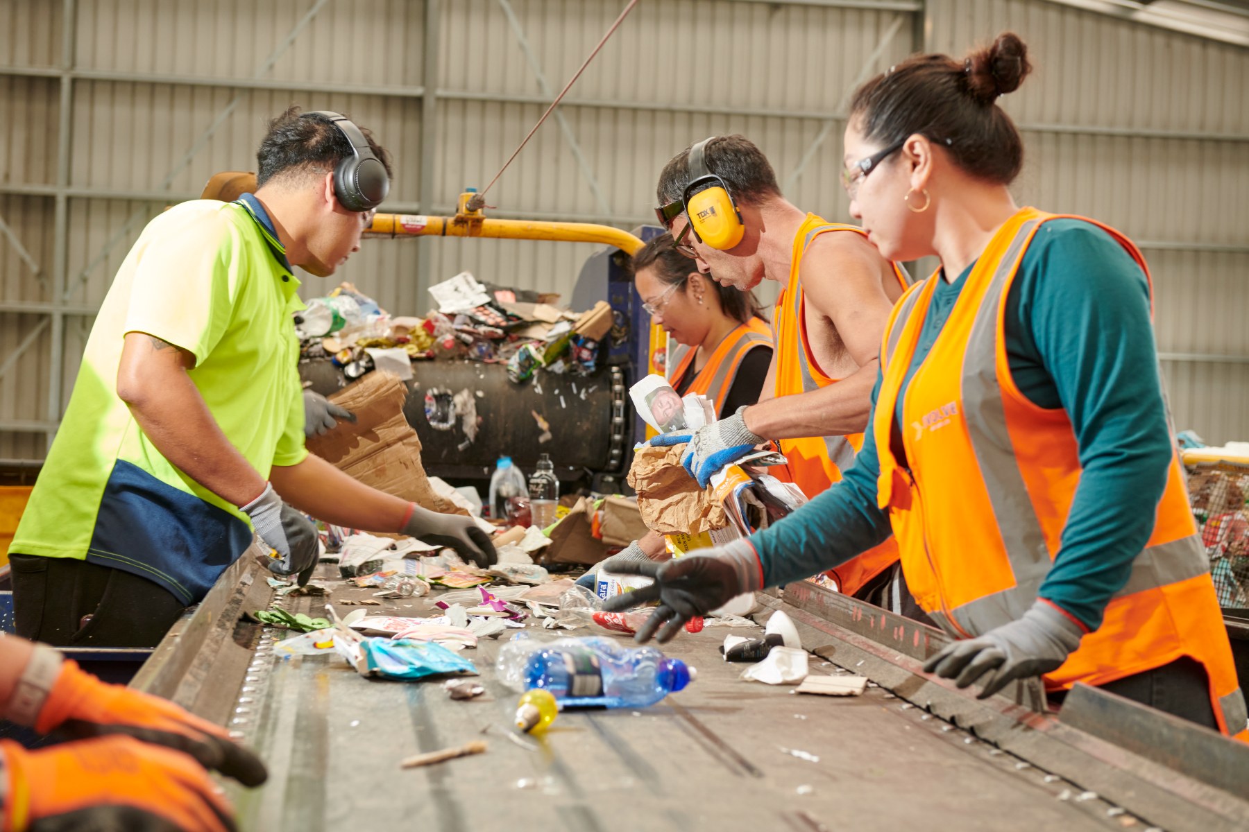 Contamination in recycling bins is costing ratepayers $600,000 every year